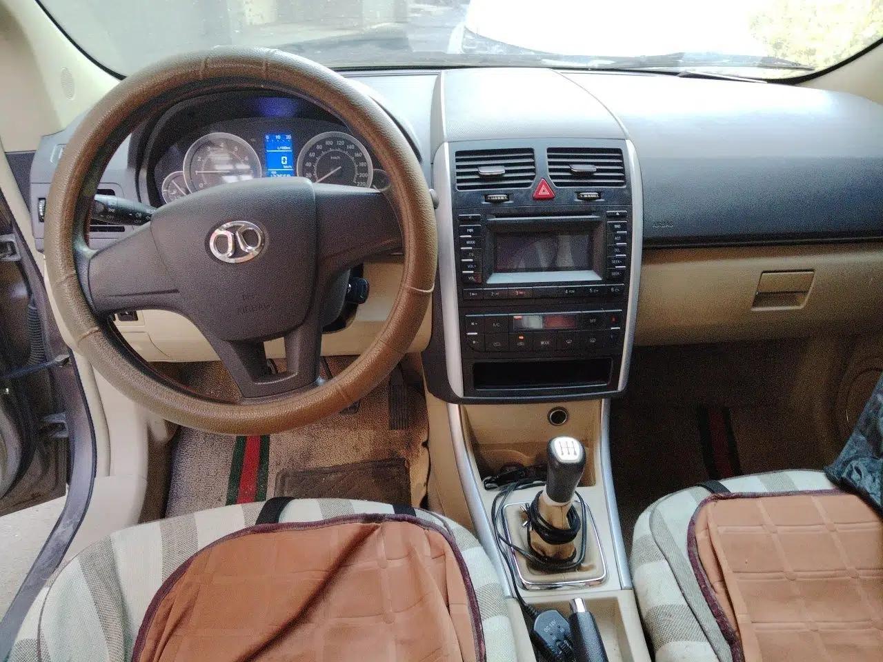 BAIC E Series 2012 Hatchback 1.3L Manual Liking Edition — миниатюра 10