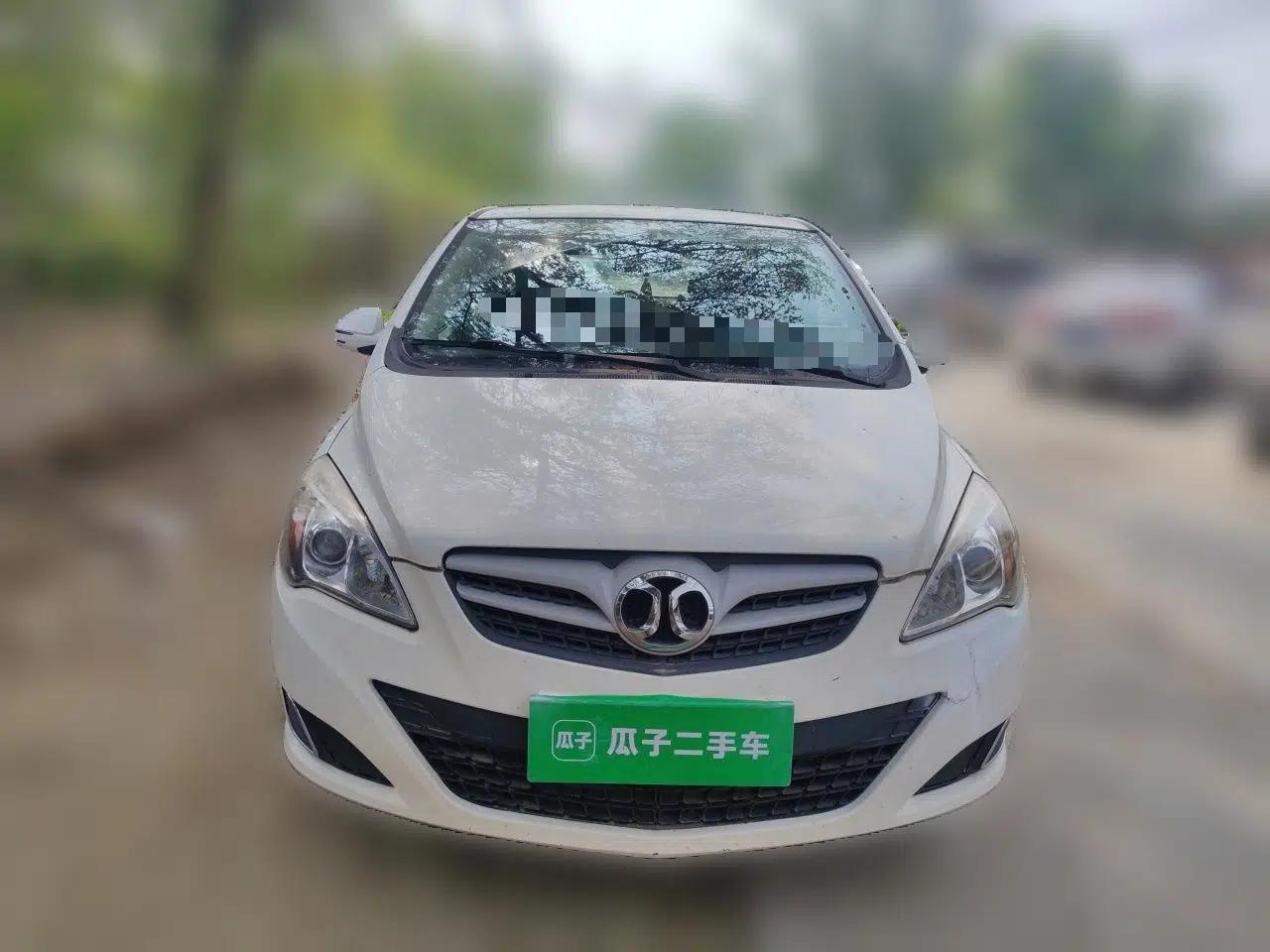 BAIC E Series 2013 Hatchback 1.5L Manual Lotte Edition — миниатюра 2