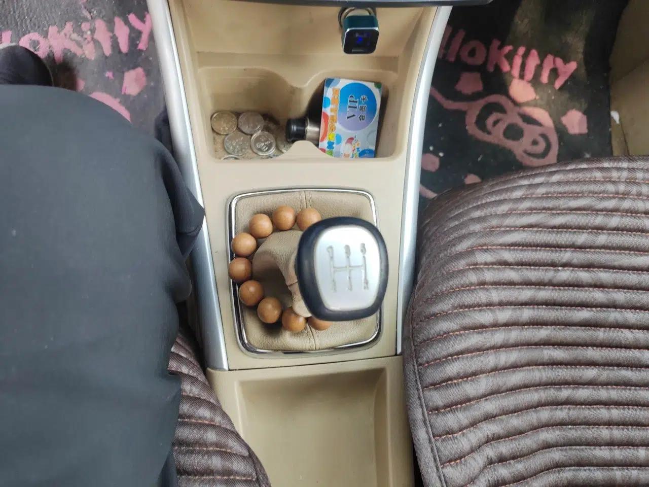 BAIC E Series 2013 Hatchback 1.5L Manual Lotte Edition — миниатюра 15