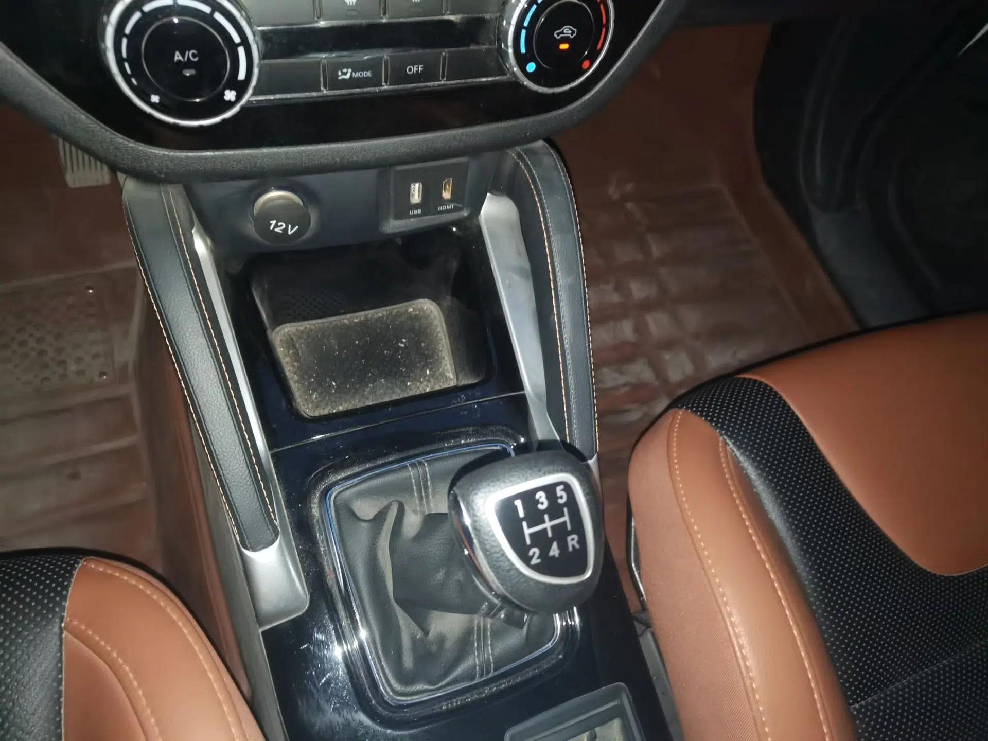 BAIC Senova X35 2016 1.5L Manual Luxury Edition — миниатюра 15