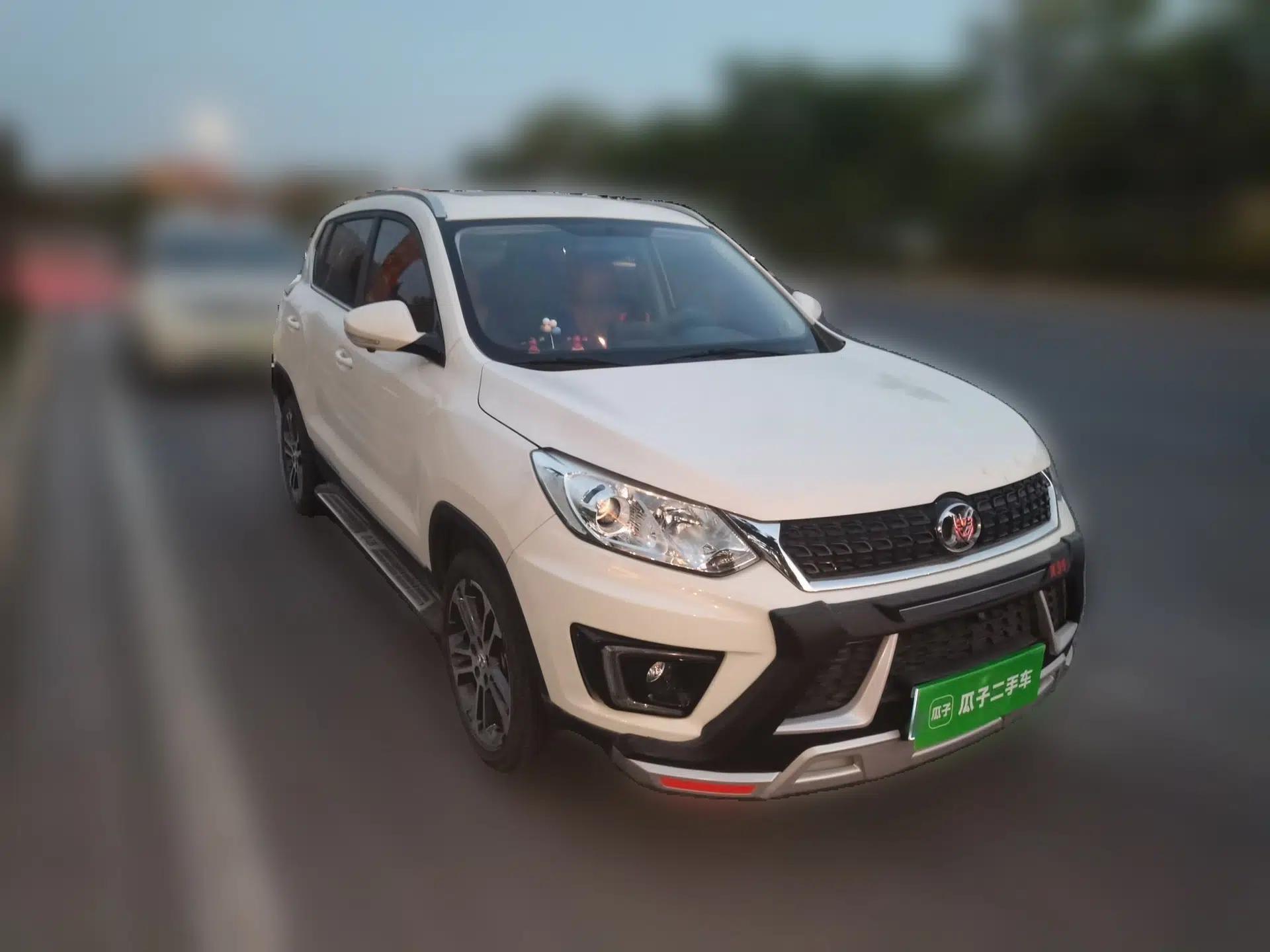 BAIC Senova X35 2016 1.5L Manual Luxury Edition — миниатюра 3