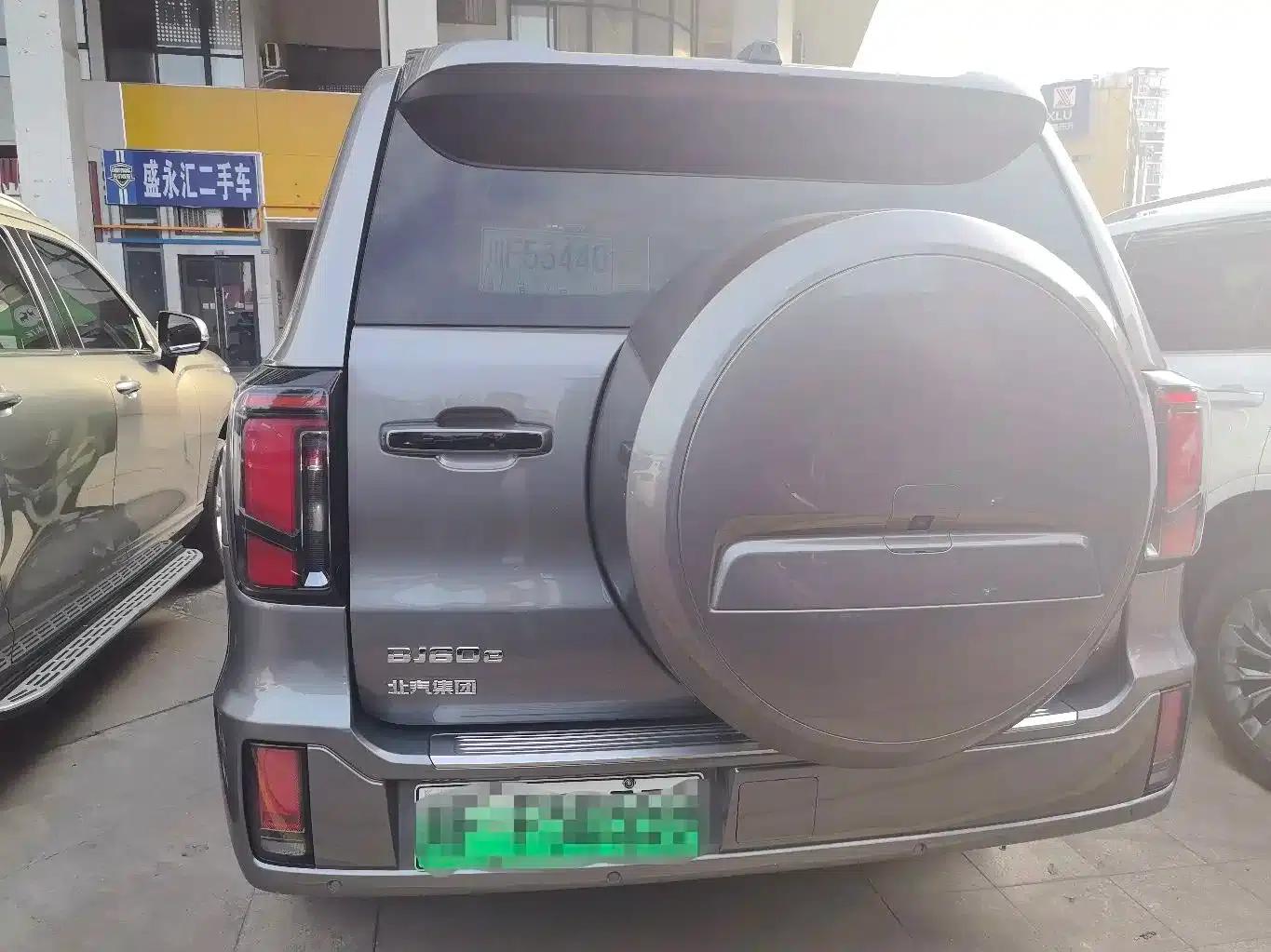 Beijing BJ60 Extended Range 2024 Model, 5-Seater Extended Range Advanced Edition — миниатюра 15