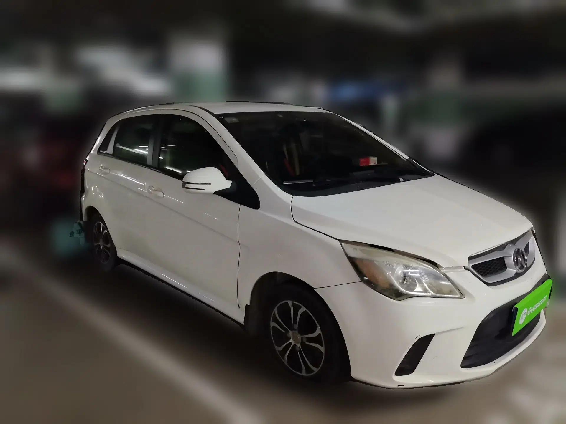 BAIC Senova D20 2015 Hatchback 1.5L Manual Lotte Edition — миниатюра 3