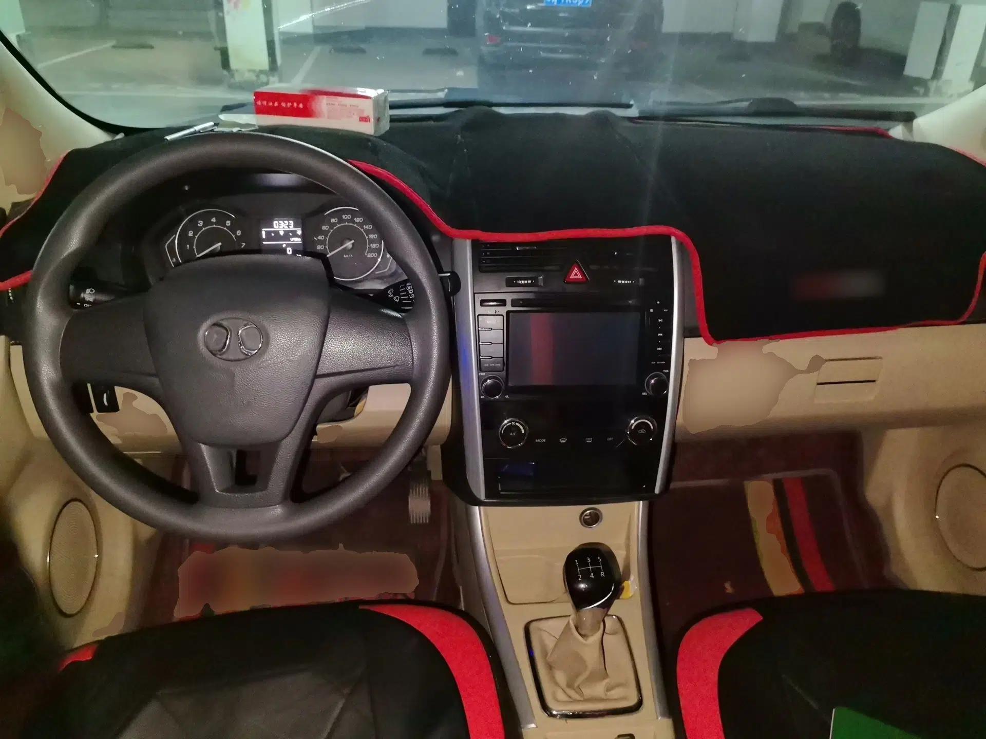 BAIC Senova D20 2015 Hatchback 1.5L Manual Lotte Edition — миниатюра 10
