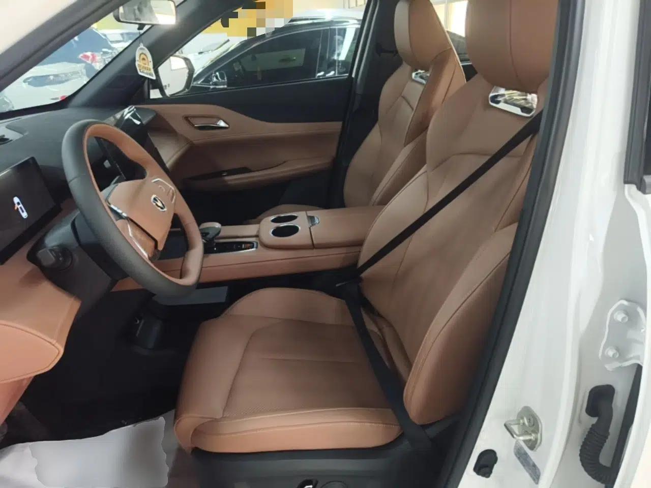 CHANGAN UNI-Z New Energy 2024 Blue Whale Smart Electric iDD 125km Leading Model — миниатюра 18