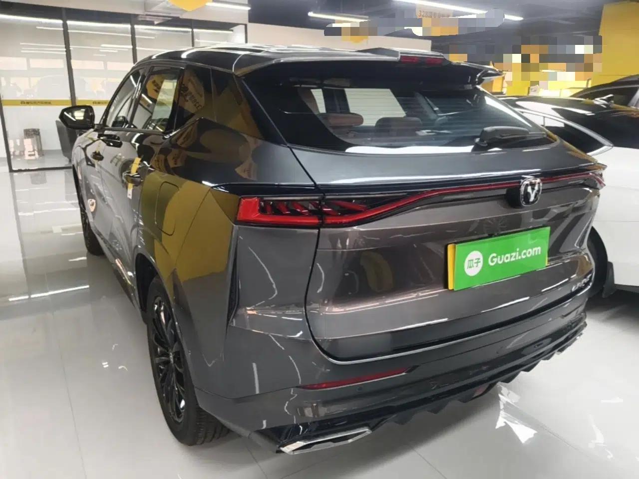 CHANGAN UNI-Z New Energy 2024 Blue Whale Smart Electric iDD 125km Leading Model — миниатюра 4