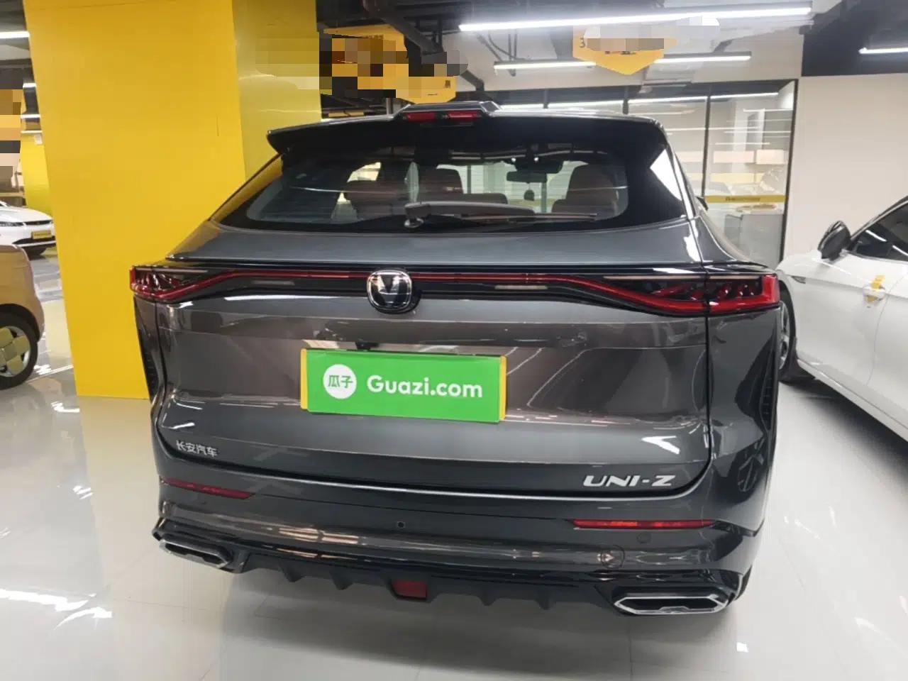 CHANGAN UNI-Z New Energy 2024 Blue Whale Smart Electric iDD 125km Leading Model — миниатюра 5