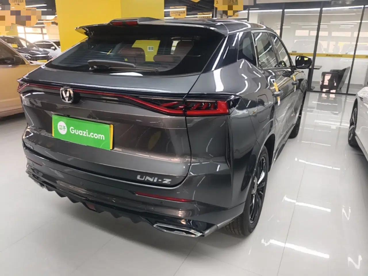 CHANGAN UNI-Z New Energy 2024 Blue Whale Smart Electric iDD 125km Leading Model — миниатюра 6