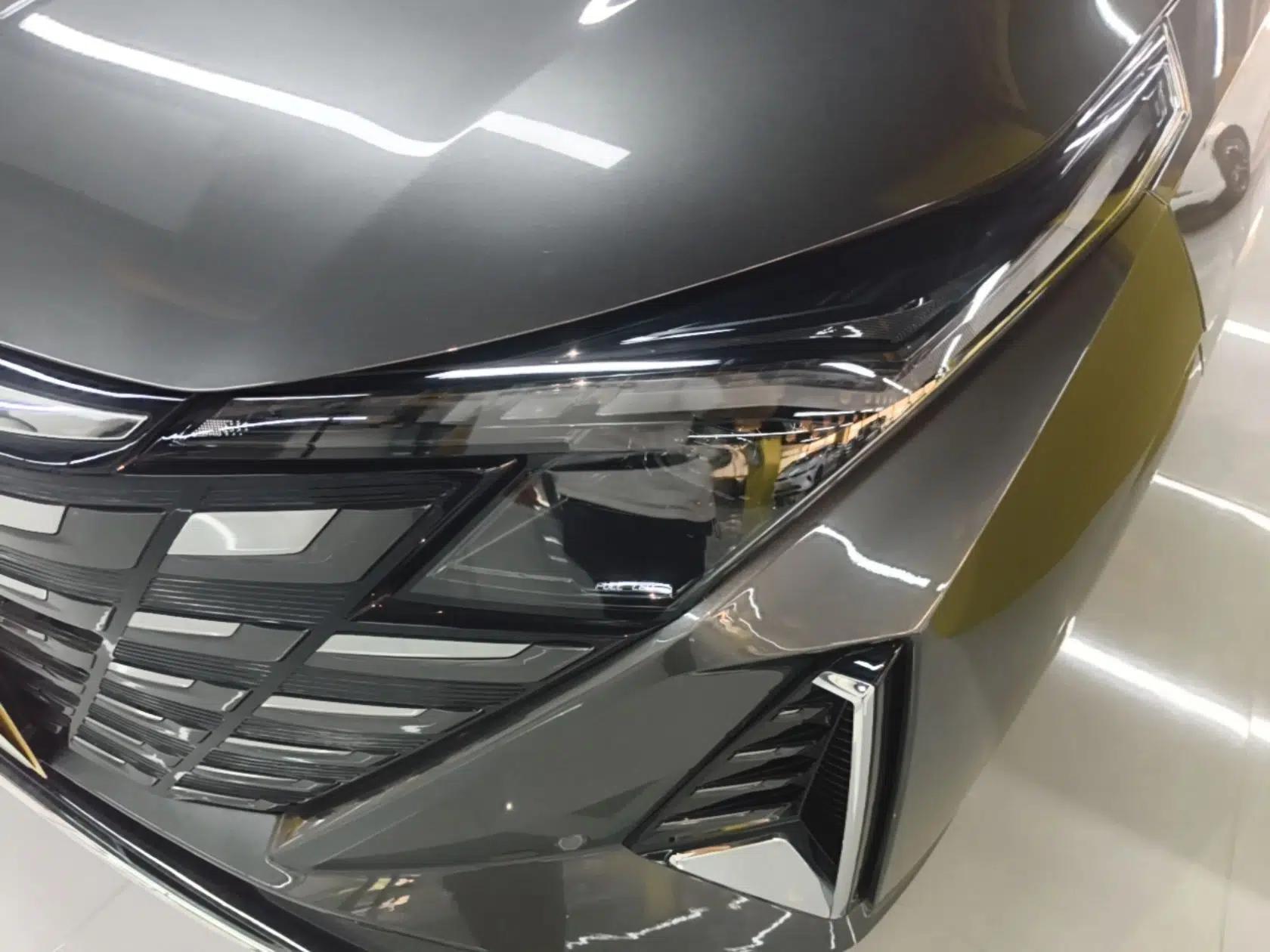CHANGAN UNI-Z New Energy 2024 Blue Whale Smart Electric iDD 125km Leading Model — миниатюра 9