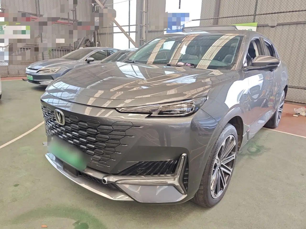 CHANGAN UNI-K iDD 2022 Blue Whale iDD 130km 1.5T Prestige Model — миниатюра 1