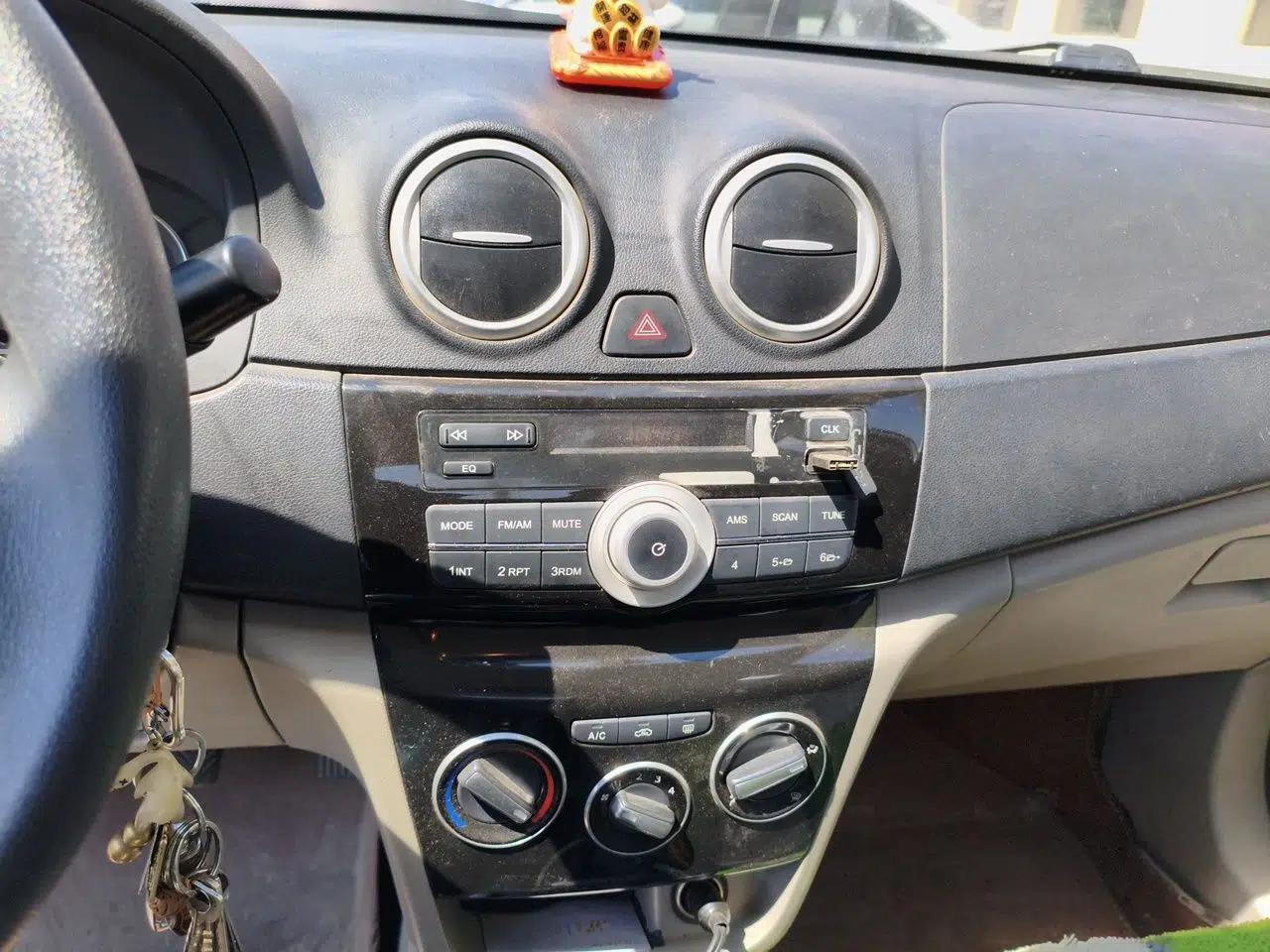 CHANGAN Alsvin V3 2015 1.4L Manual Meiruan Model China V Standard — миниатюра 14