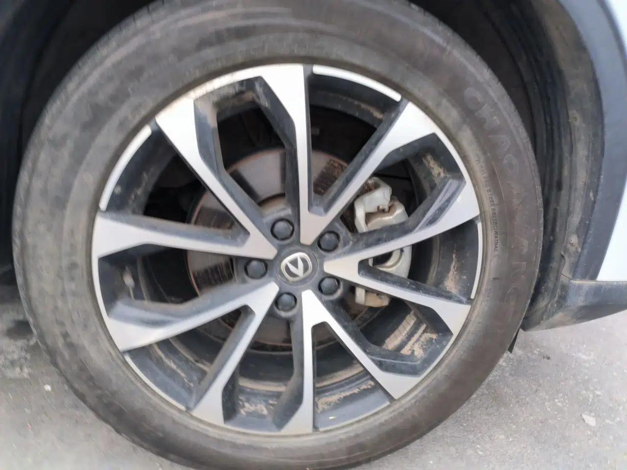 CHANGAN X7 PLUS 2024 1.5T Manual Luxury 7-Seater — миниатюра 8