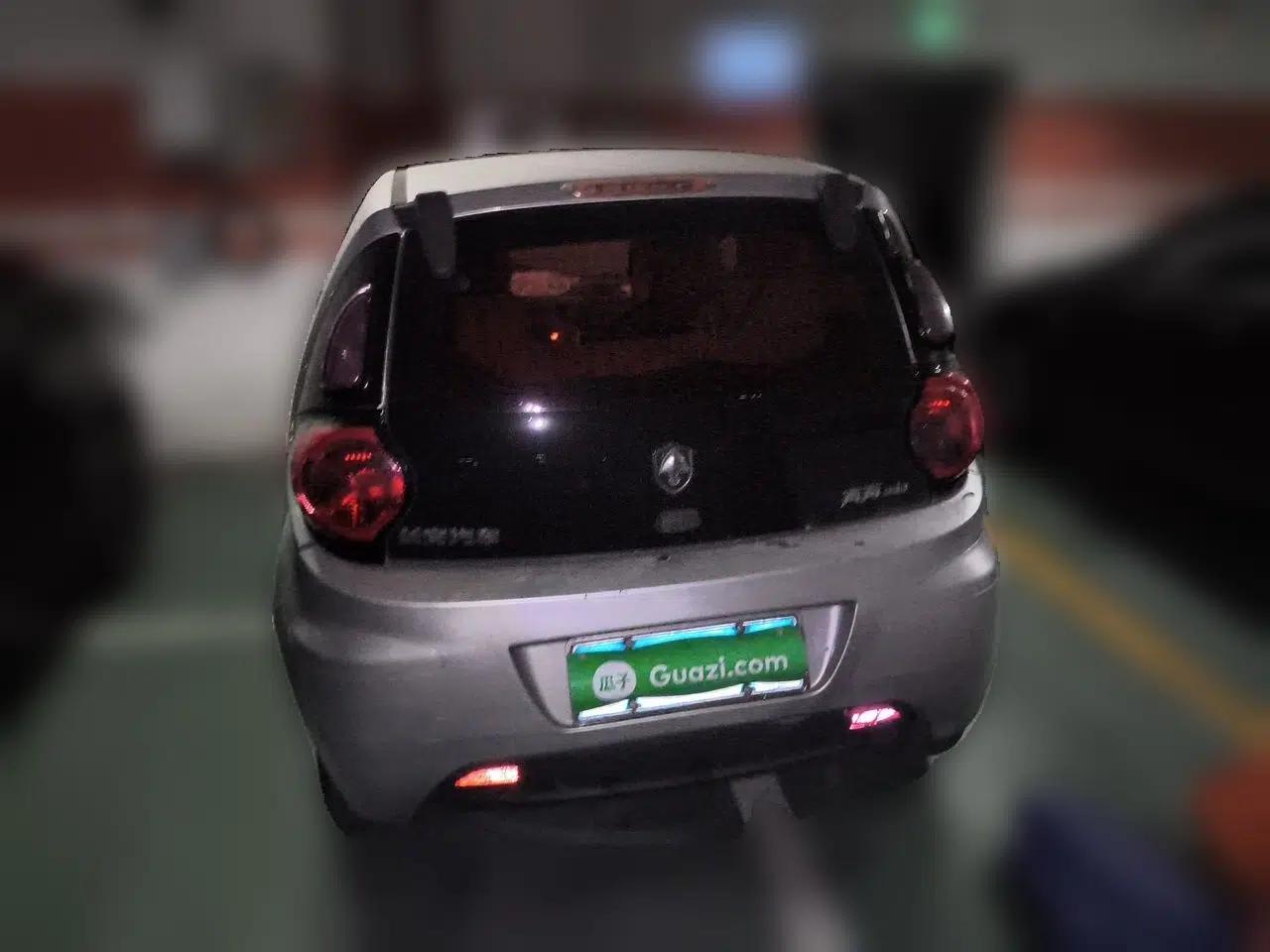 CHANGAN Benni mini 2010 1.0L Manual Comfort Version — миниатюра 5