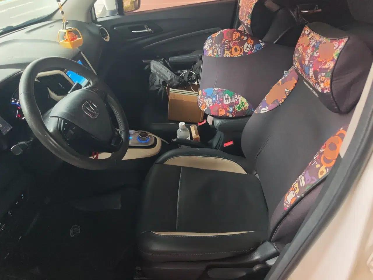 CHANGAN CS15EV 2018 350i — миниатюра 16