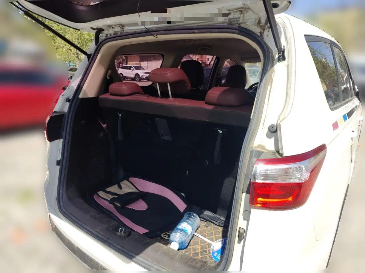CHANGAN Lingxuan 2017 1.5T Automatic Lehuo Happy Edition — миниатюра 16