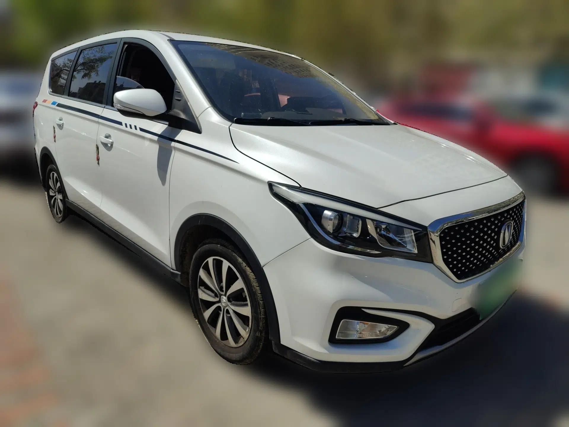 CHANGAN Lingxuan 2017 1.5T Automatic Lehuo Happy Edition — миниатюра 3