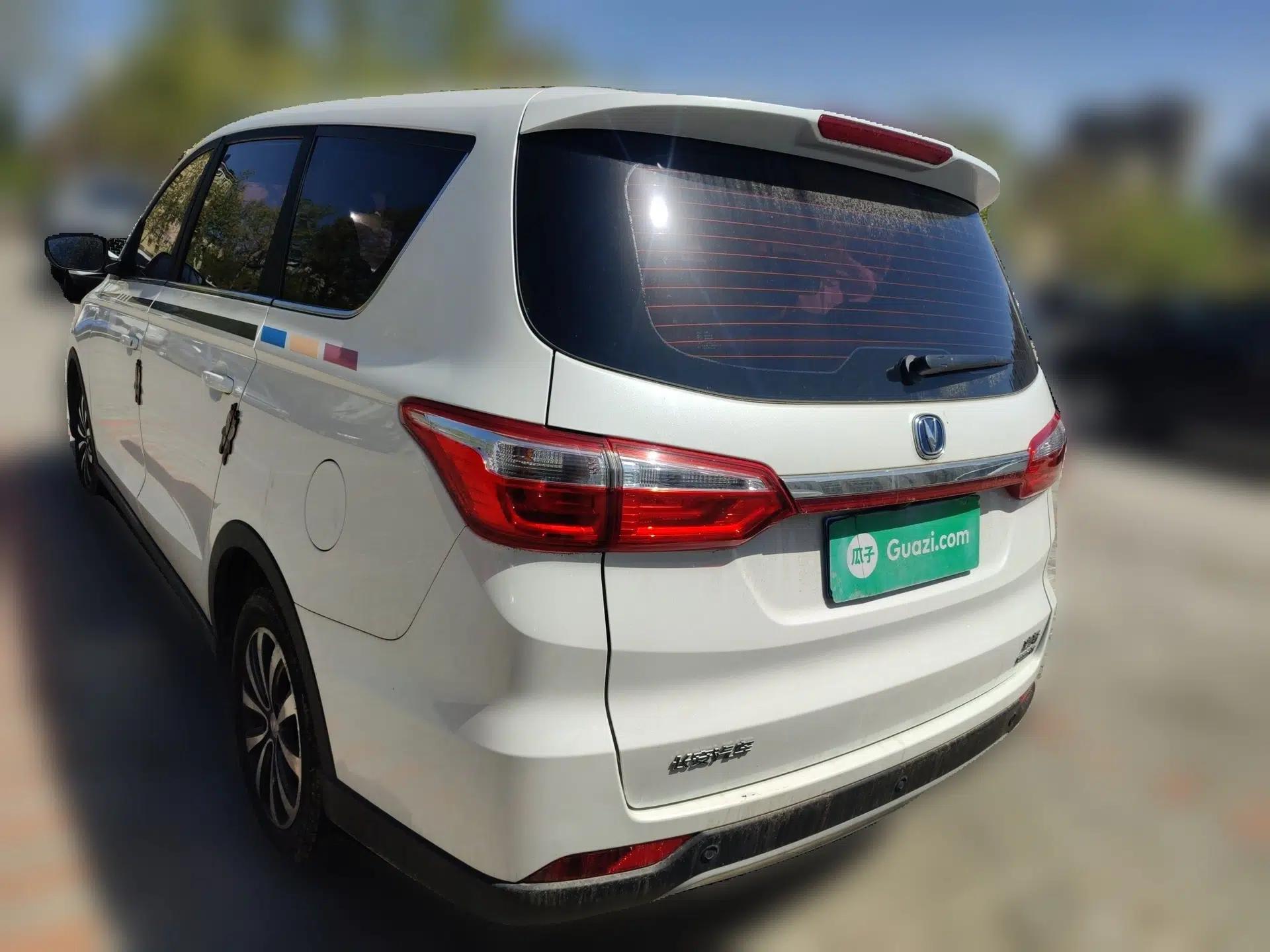 CHANGAN Lingxuan 2017 1.5T Automatic Lehuo Happy Edition — миниатюра 4