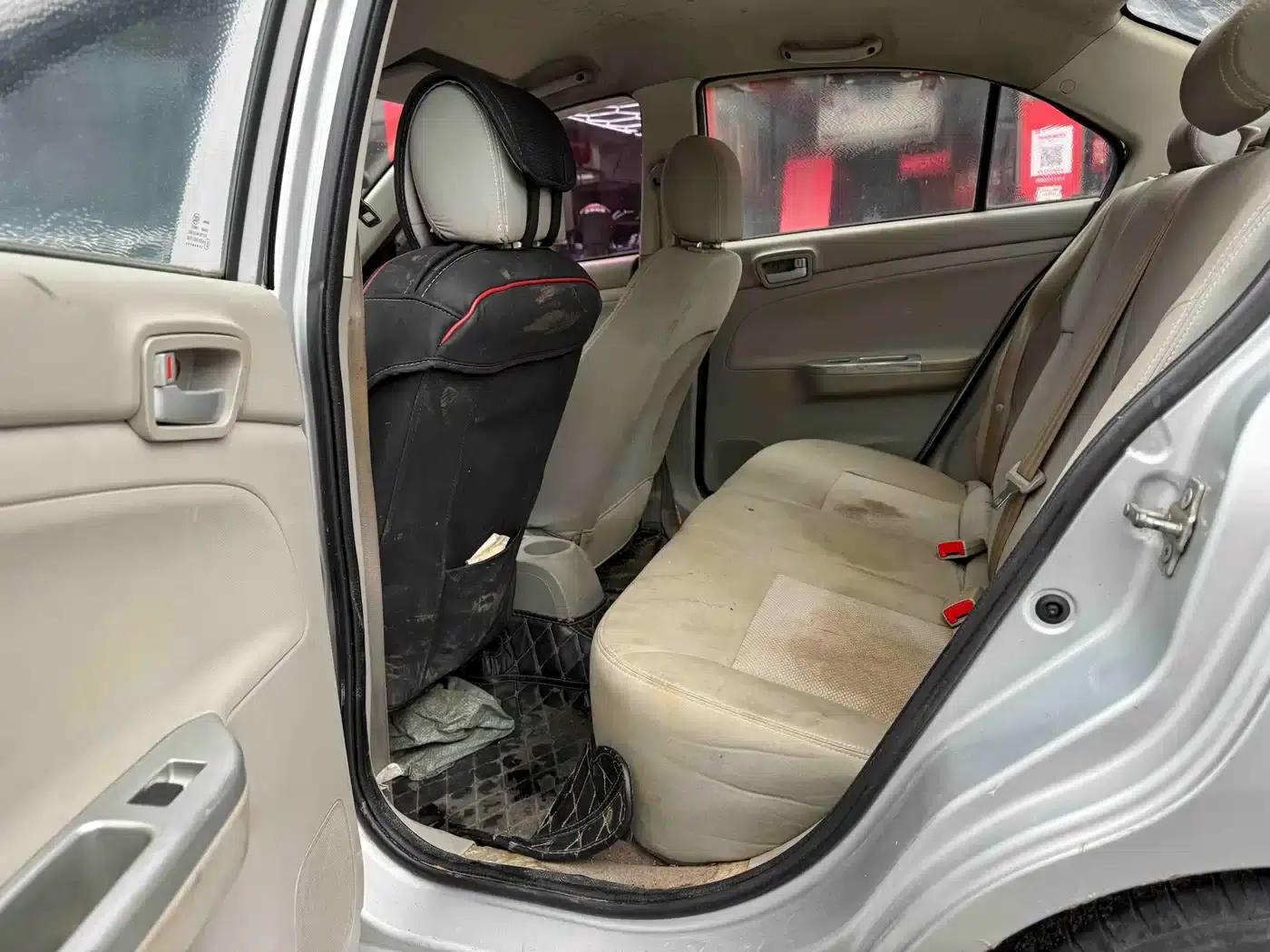 Yuexiang V3 2012 1.3L Manual Comfort Model (National IV Emission Standard) — миниатюра 6