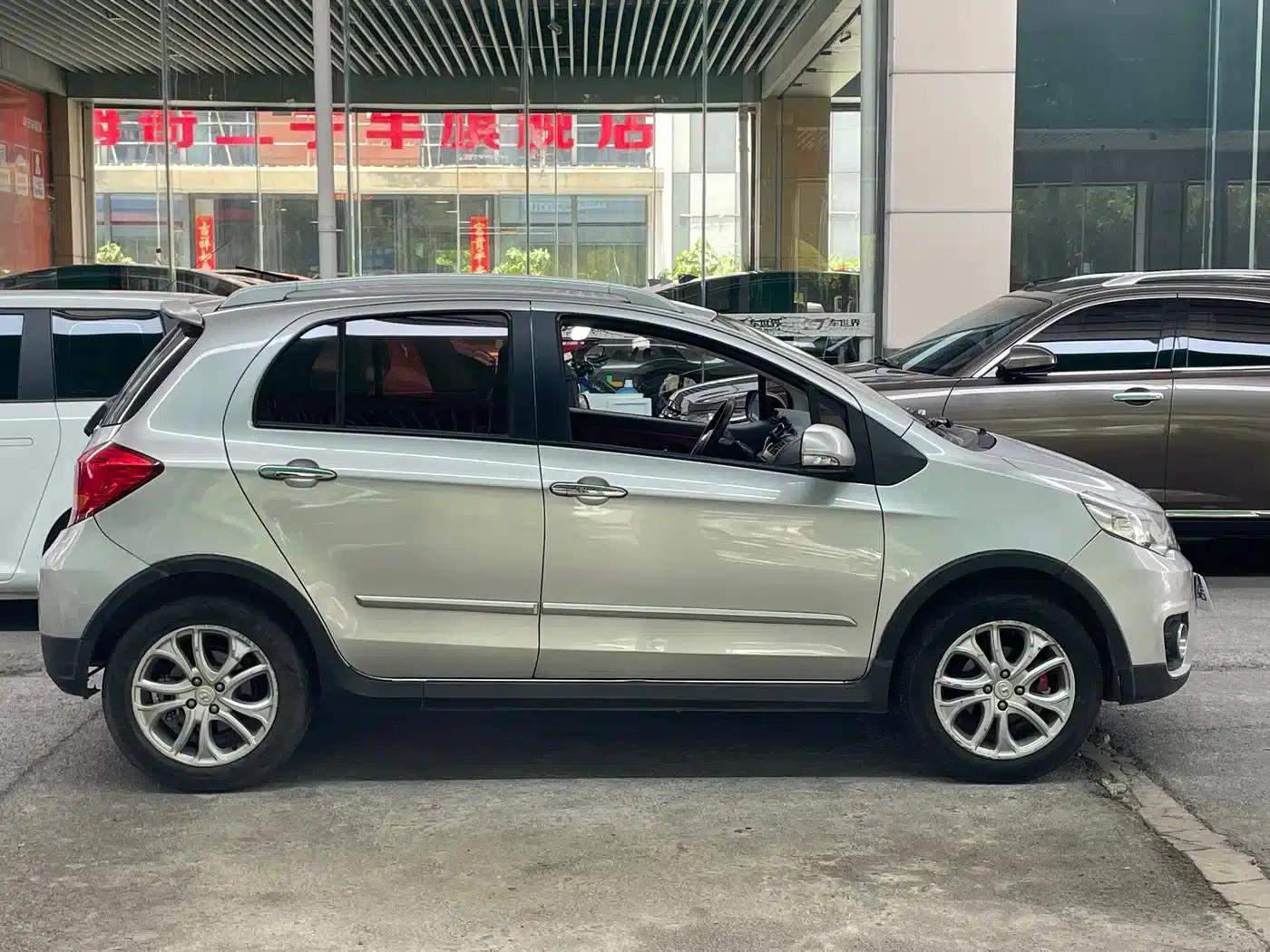 Great Wall C20R 2013 1.5L Manual Urban Edition — миниатюра 4