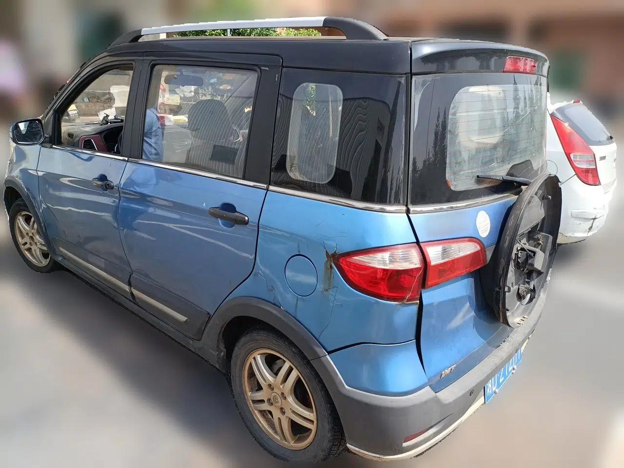 CHANGAN OSHAN Olisway 2014 1.4L AMT Luxury Model — миниатюра 4