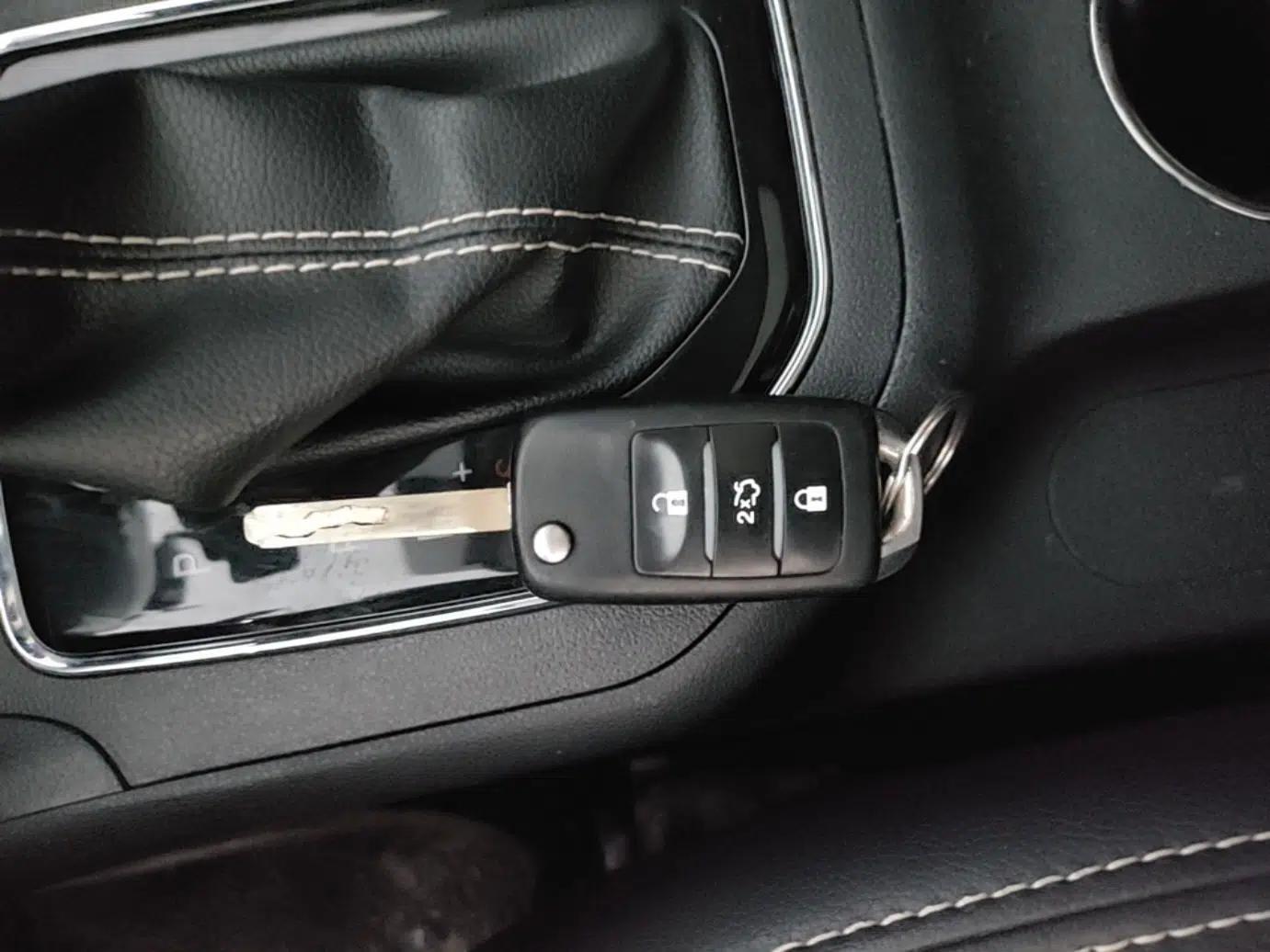 CHANGAN OSHAN COS5 2021 1.6L CVT Luxury Model — миниатюра 12