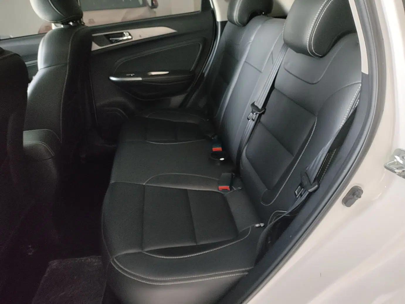 CHANGAN OSHAN COS5 2021 1.6L CVT Luxury Model — миниатюра 20