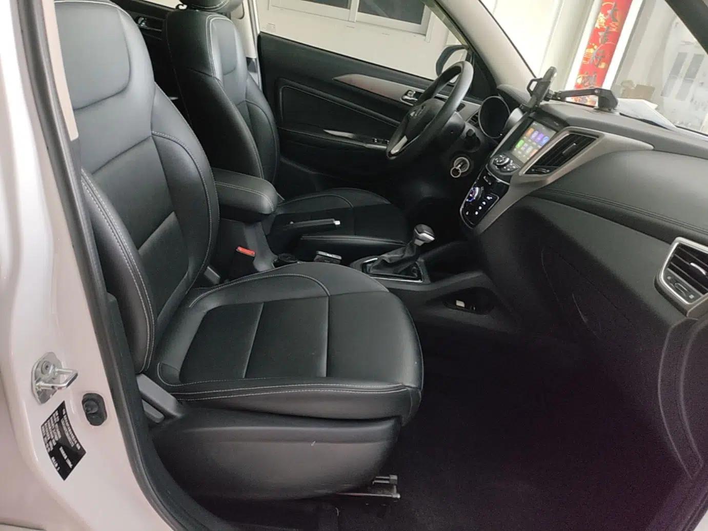 CHANGAN OSHAN COS5 2021 1.6L CVT Luxury Model — миниатюра 23