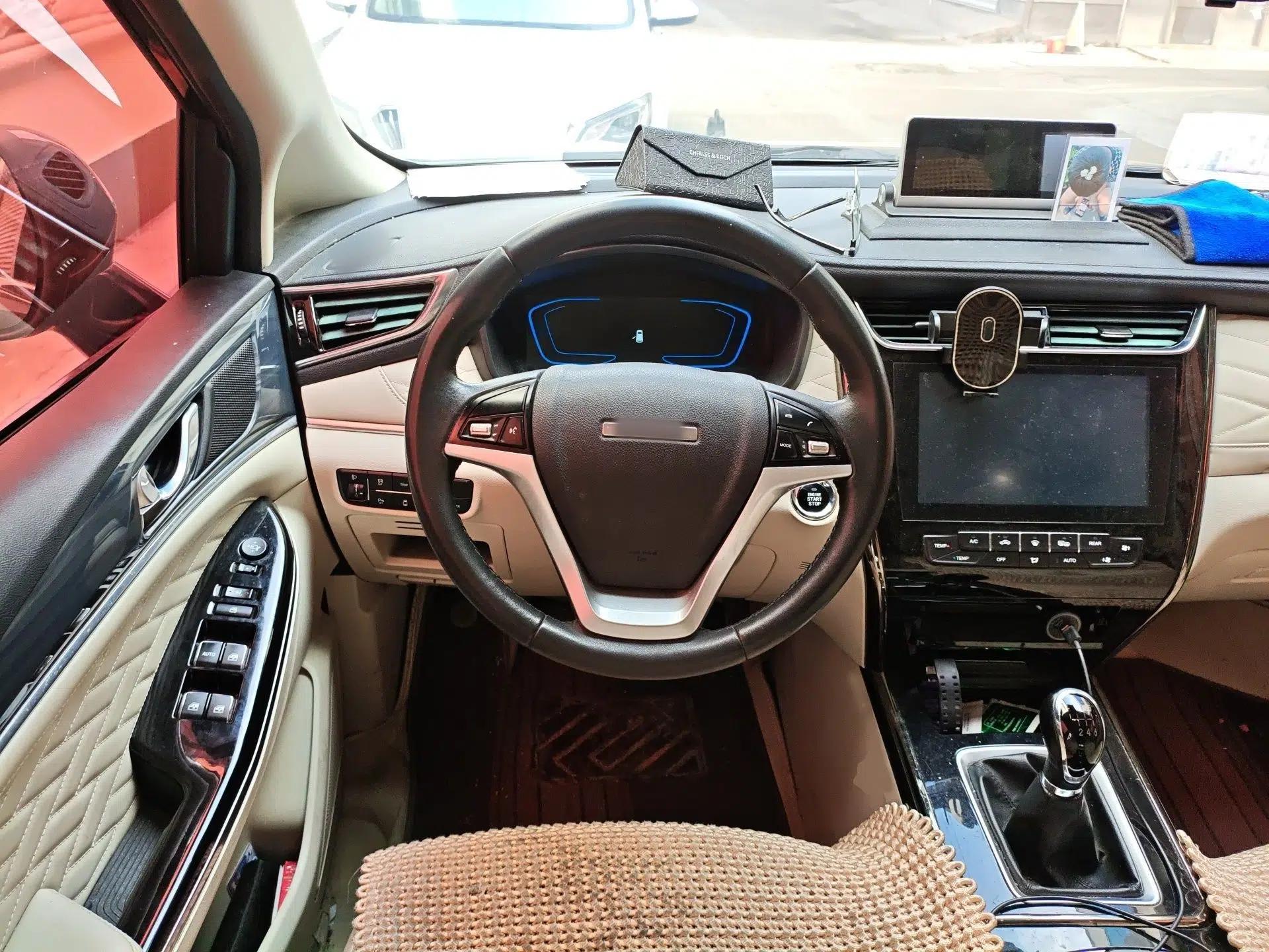 CHANGAN OSHAN Cosmos 2019 1.5T Manual Flagship Version China V Standard — миниатюра 9