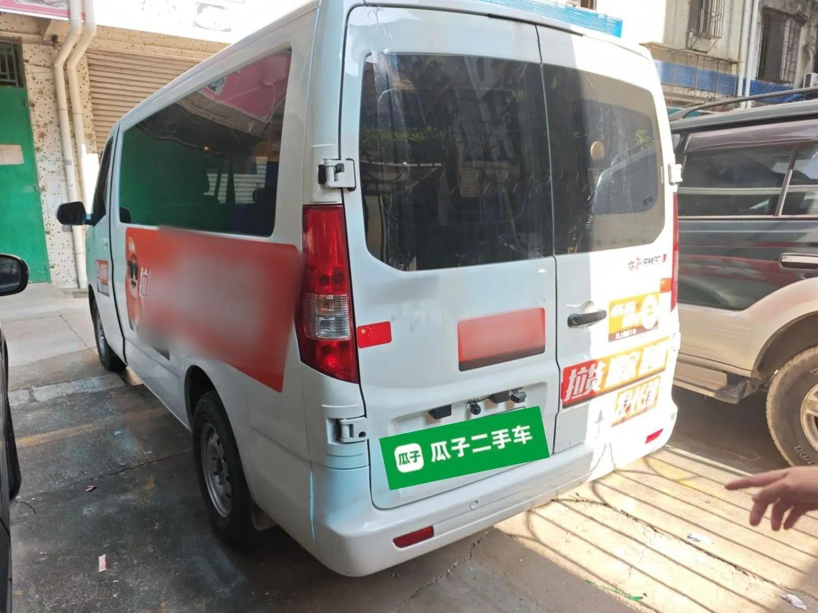 CHANGAN KAICHENG Ruixing EM80 2025 Passenger Version Comfort Edition 6-Seater 300 km Dual-Swing Doors — миниатюра 4