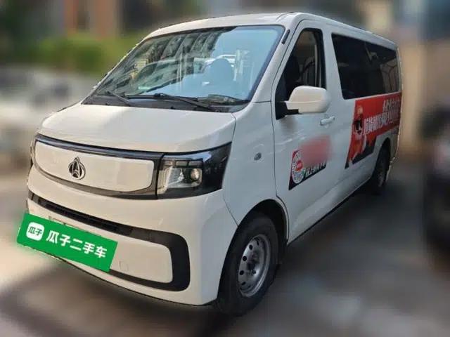 CHANGAN KAICHENG Ruixing EM80 2025 Passenger Version Comfort Edition 6-Seater 300 km Dual-Swing Doors