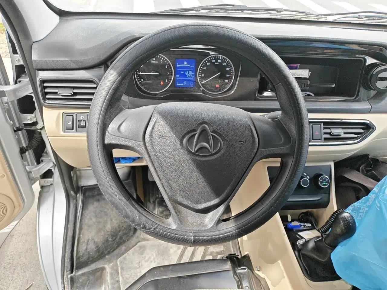 CHANGAN KUAYUE Xing V3 2023 1.3L Gasoline Standard Model 6-Seater Passenger Vehicle — миниатюра 11