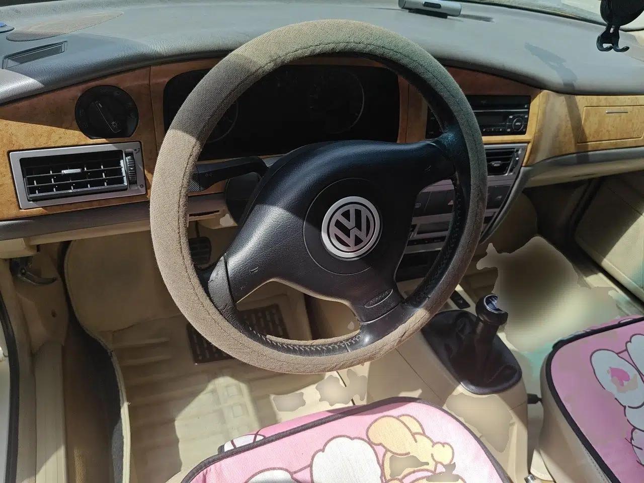 Volkswagen Santana Vista 2008 1.8L Manual Sishang Model — миниатюра 11