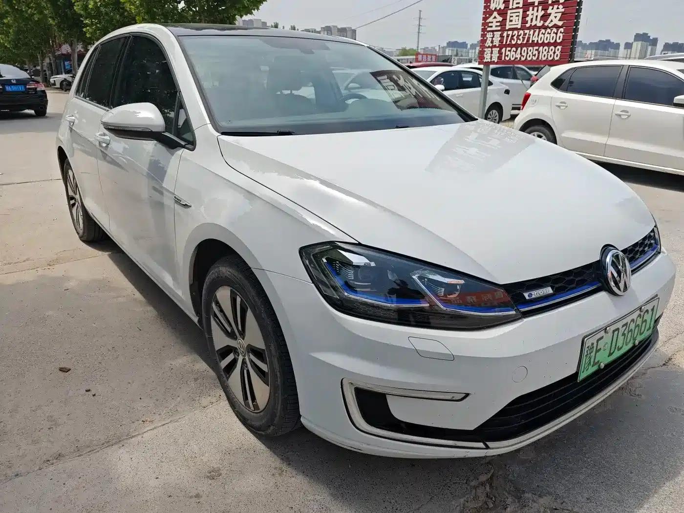 2020 Golf EV — миниатюра 3