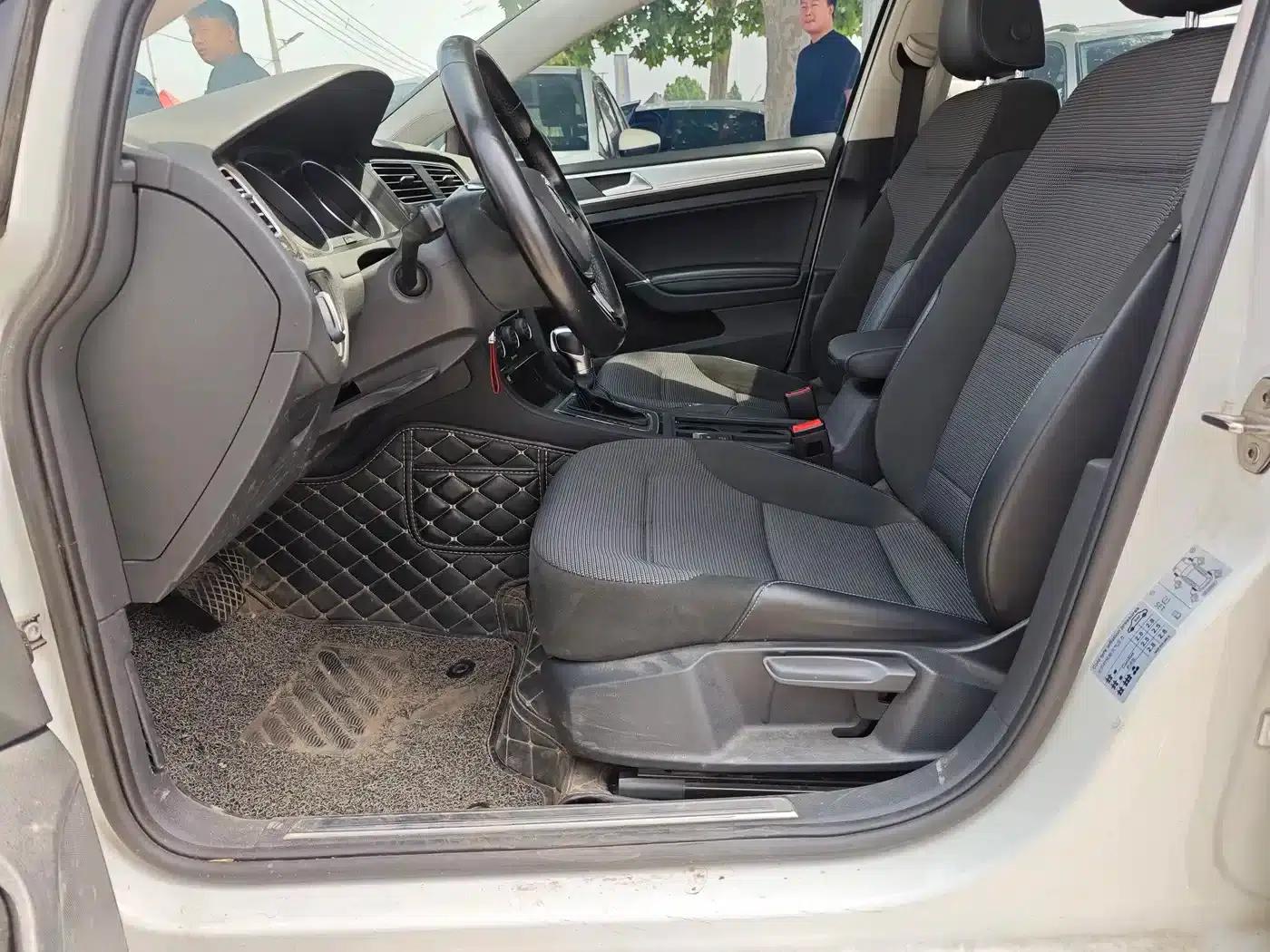 2020 Golf EV — миниатюра 9