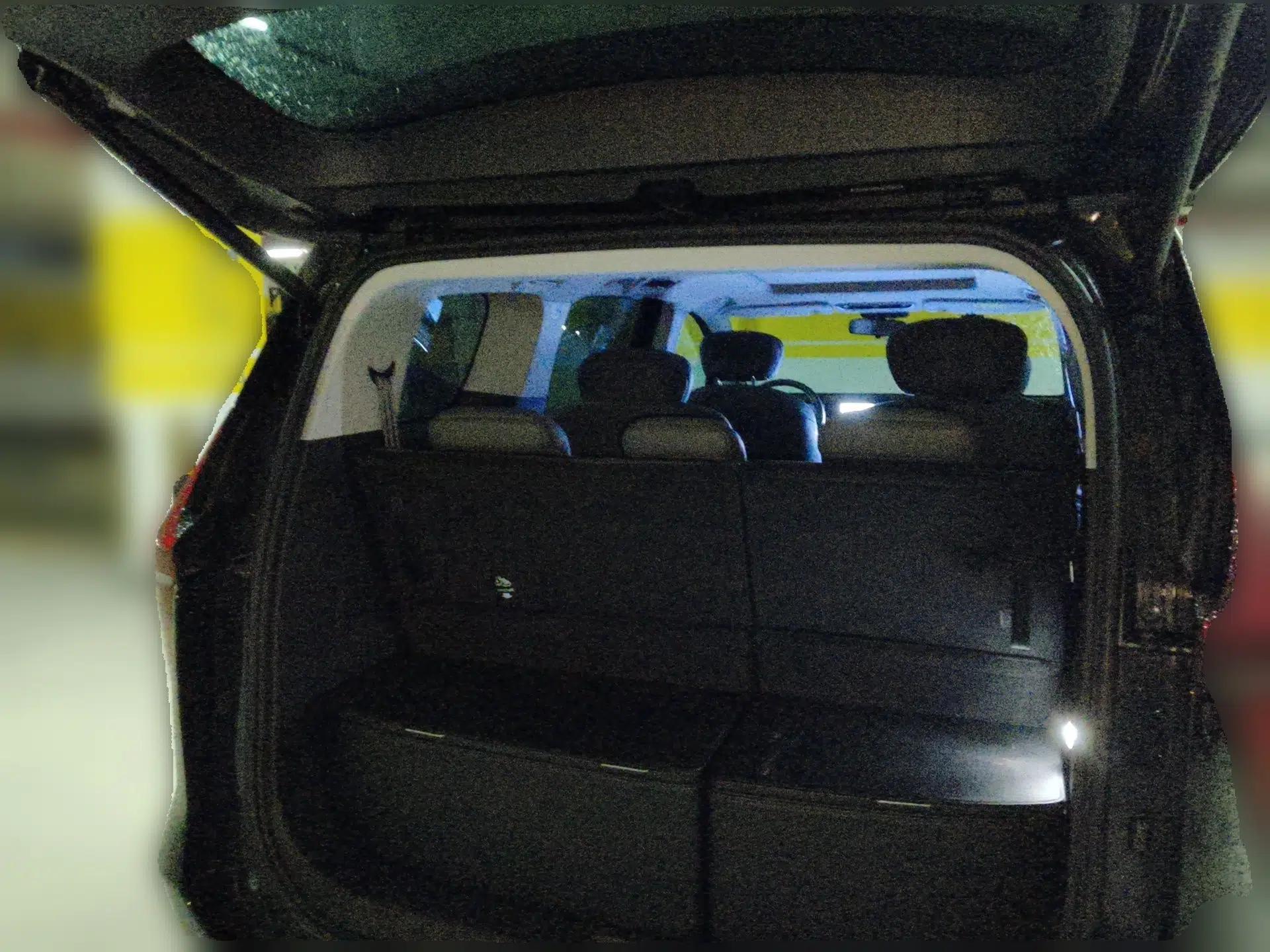 SAIC MAXUS G70 2024 2.0T Automatic Luxury Edition 7 Seats — миниатюра 20