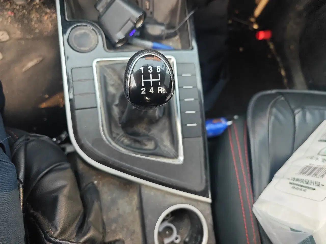 FORTHING SX6 2021 1.6L Manual Global Anniversary Edition — миниатюра 15