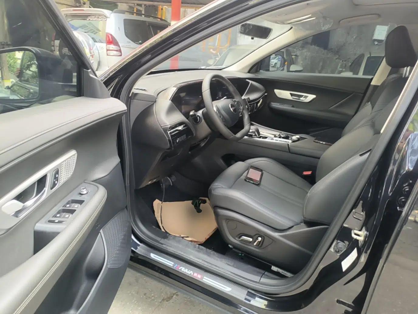 Dongfeng Aeolus Huge 2024 Mach Power 1.5T Luxury Model — миниатюра 19