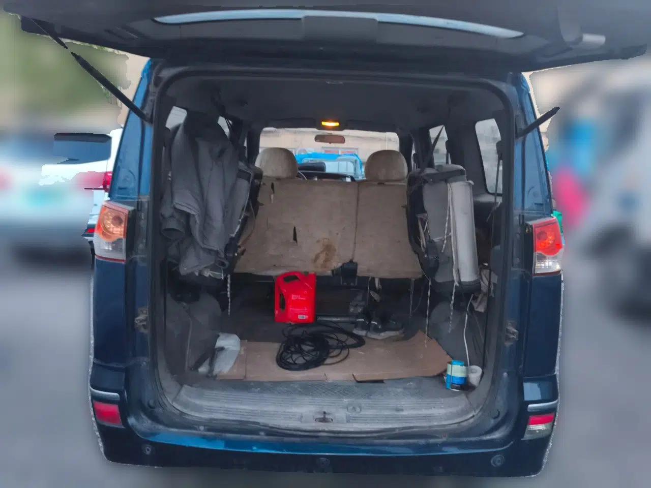 Dongfeng Shuaike 2011 2.0L Manual Luxury 7-Seater — миниатюра 20