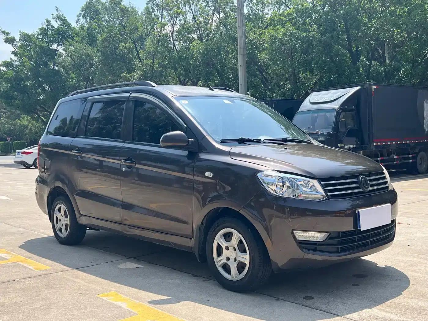Fengguang 330 2016 Model 1.5L Manual Enjoyment Edition DK15 — миниатюра 3