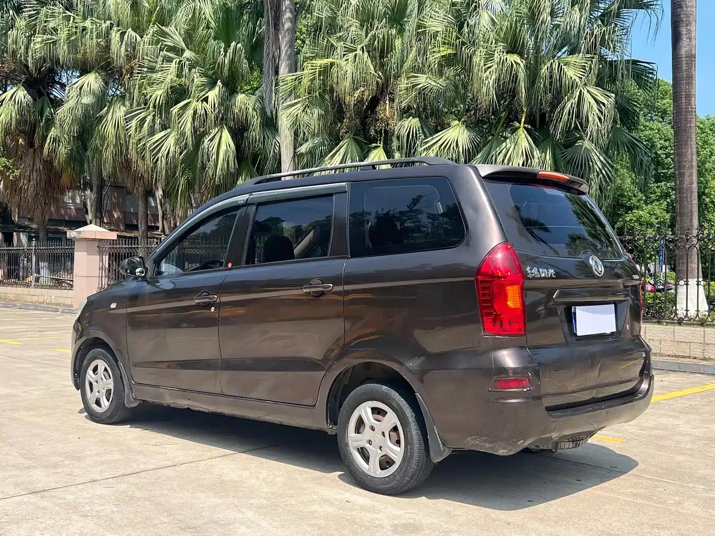 Fengguang 330 2016 Model 1.5L Manual Enjoyment Edition DK15 — миниатюра 7