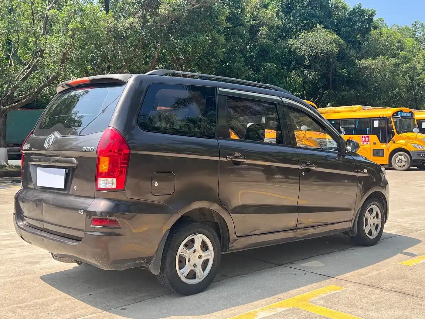 Fengguang 330 2016 Model 1.5L Manual Enjoyment Edition DK15 — миниатюра 9