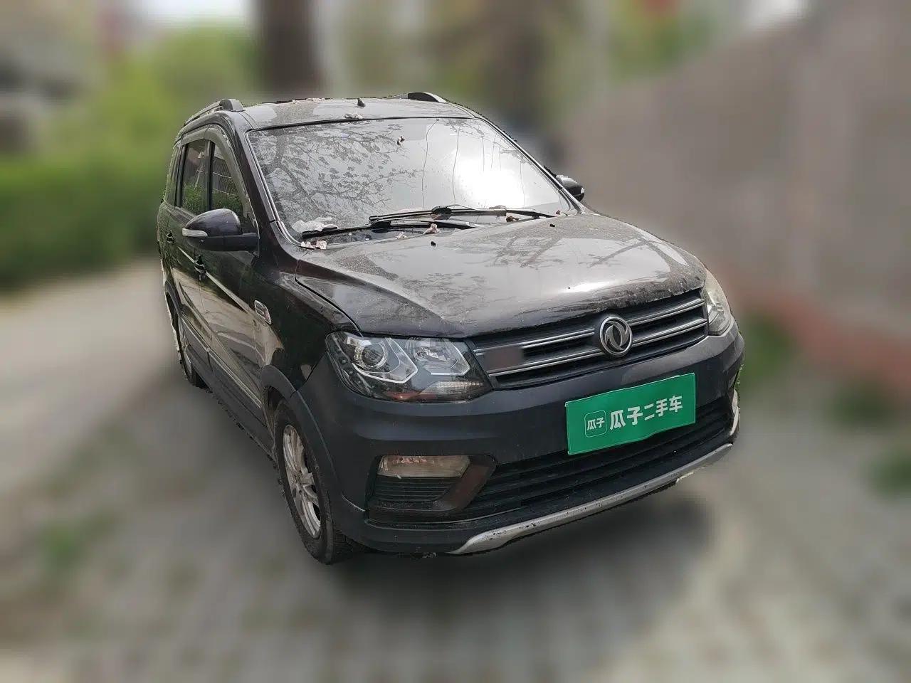 Dongfeng Fengon 370 2016 1.5L Manual Luxury 7-Seater — миниатюра 3