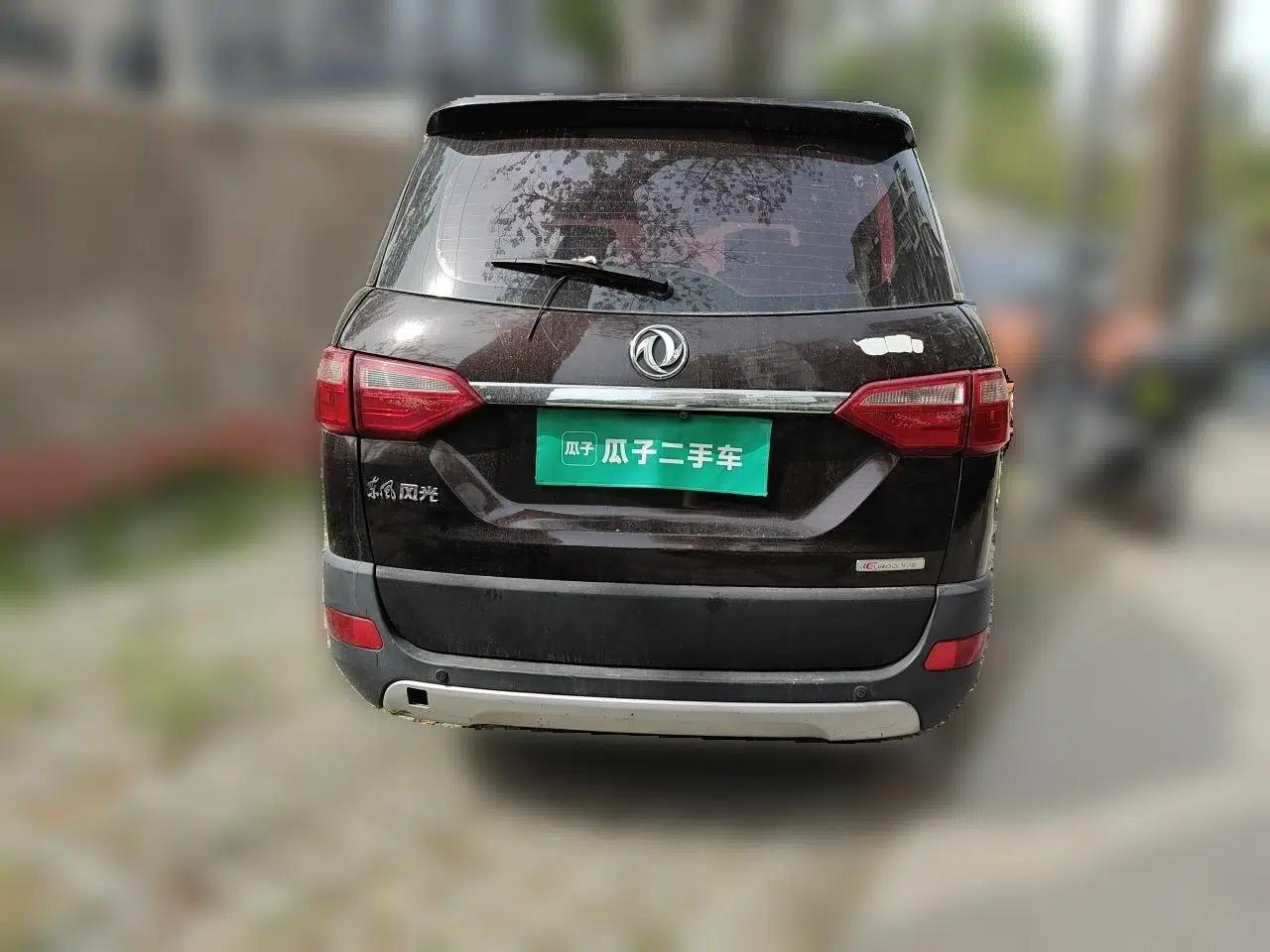 Dongfeng Fengon 370 2016 1.5L Manual Luxury 7-Seater — миниатюра 5
