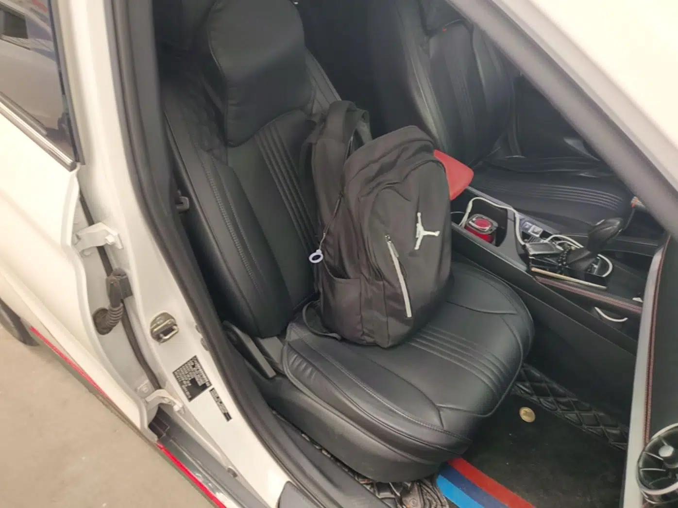 Dongfeng Fengon 500 2022 1.5T CVT Comfort Edition — миниатюра 23
