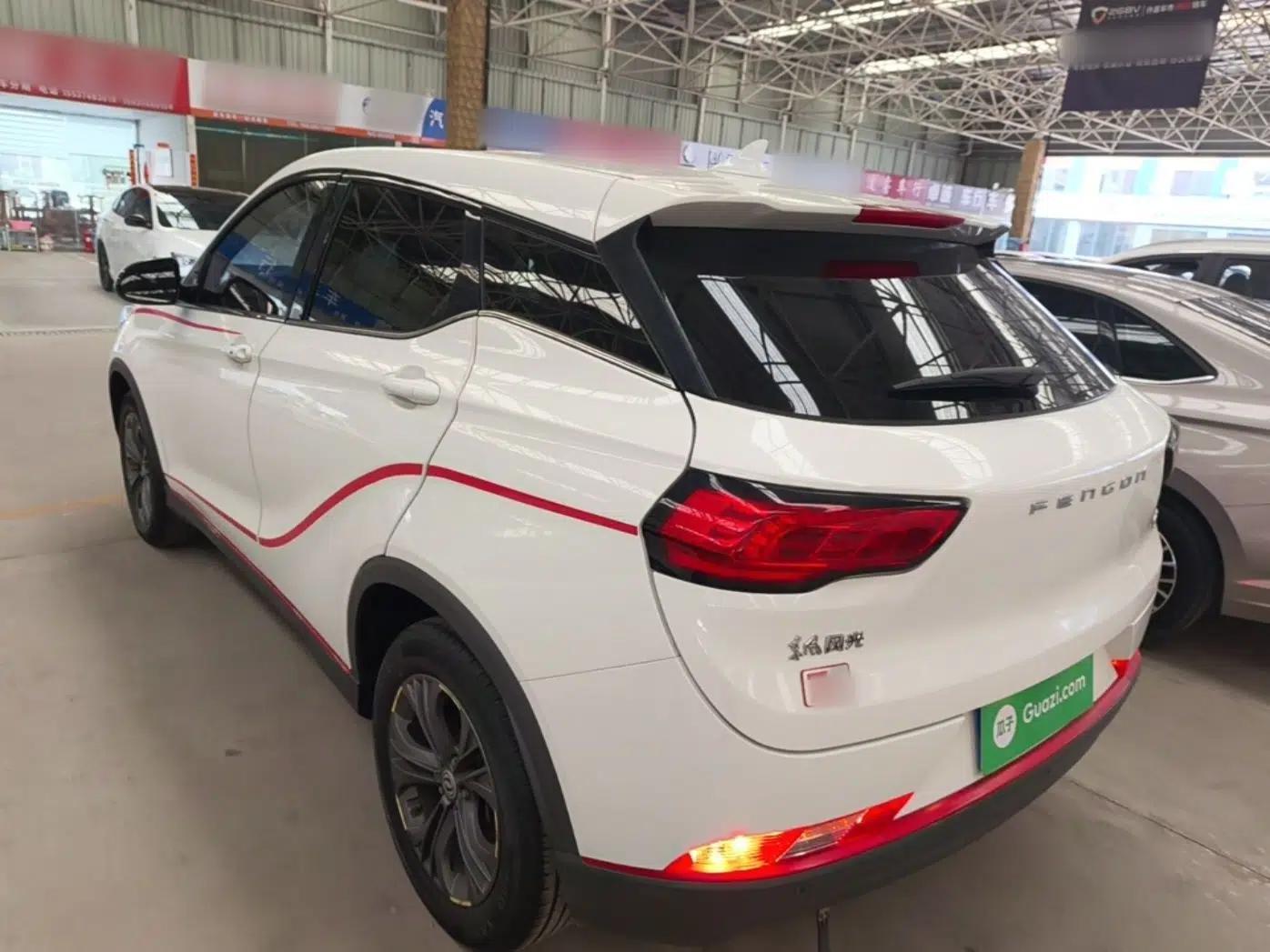 Dongfeng Fengon 500 2022 1.5T CVT Comfort Edition — миниатюра 4