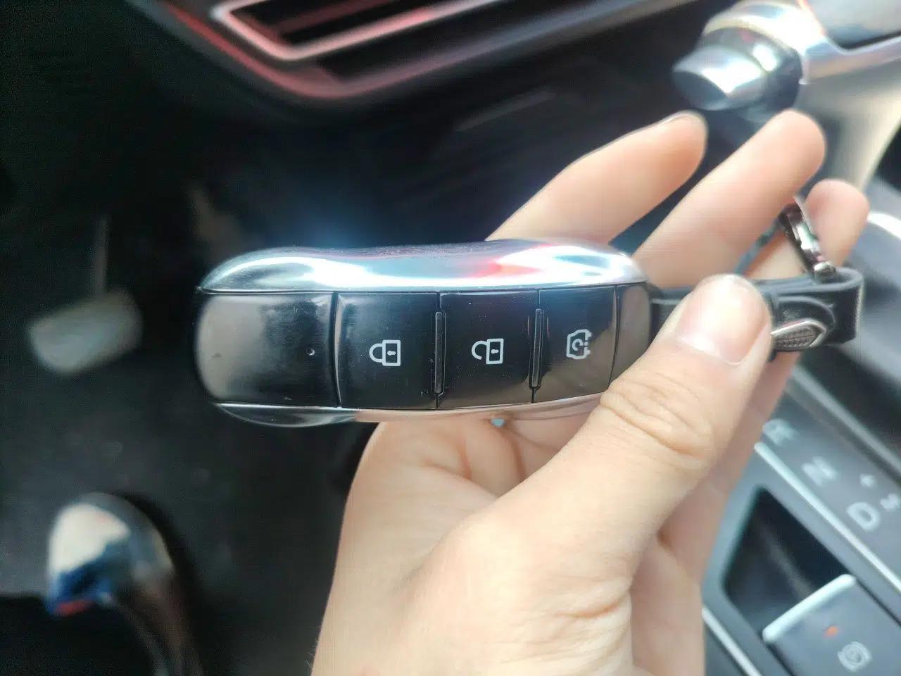 Dongfeng Fengon 580Pro 2020 280TGDI CVT Smart Edition — миниатюра 9