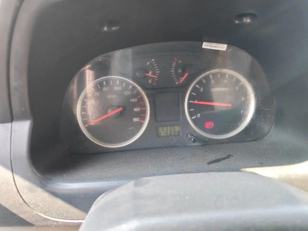 Dongfeng Xiaokang V29 2012 1.2L Standard Version — миниатюра 12