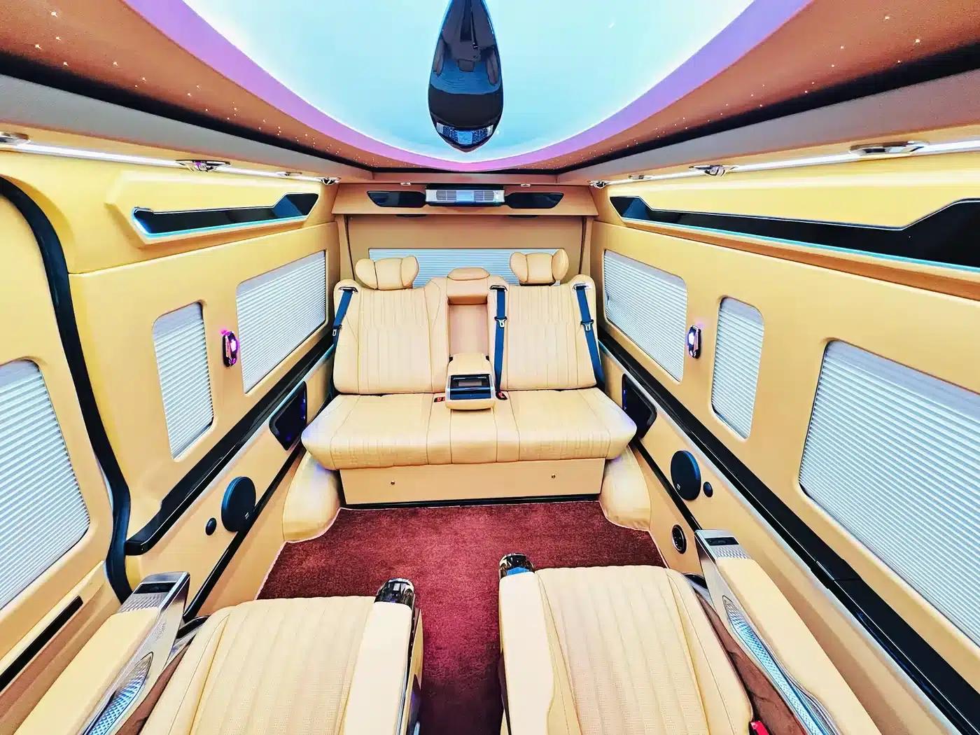 2023 HIACE 3.5L Automatic — миниатюра 21