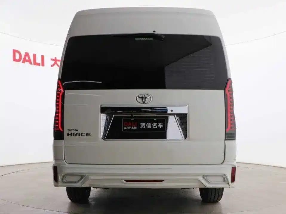 2023 HIACE 3.5L Automatic — миниатюра 27