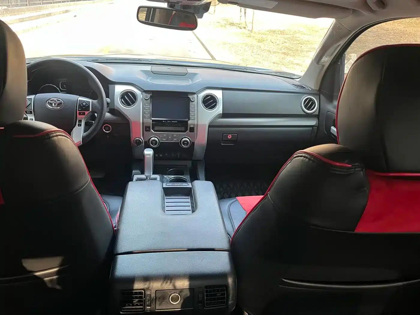 2020 Tundra 5.7L Automatic — миниатюра 9
